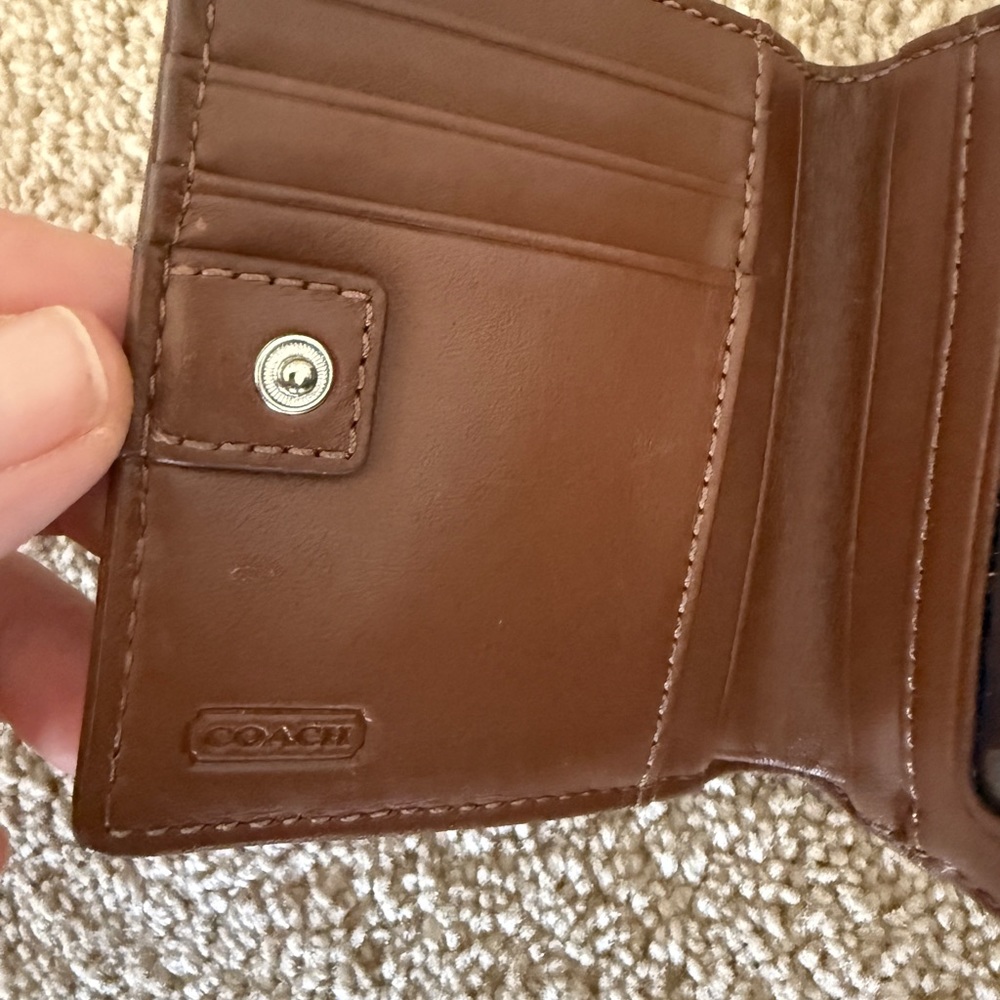 Wallet - Picture 6 of 7